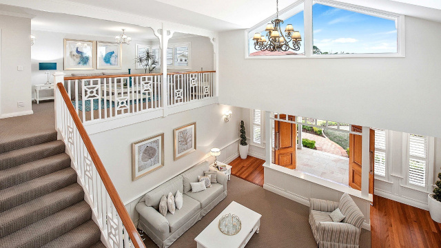 18 kingscott down view web